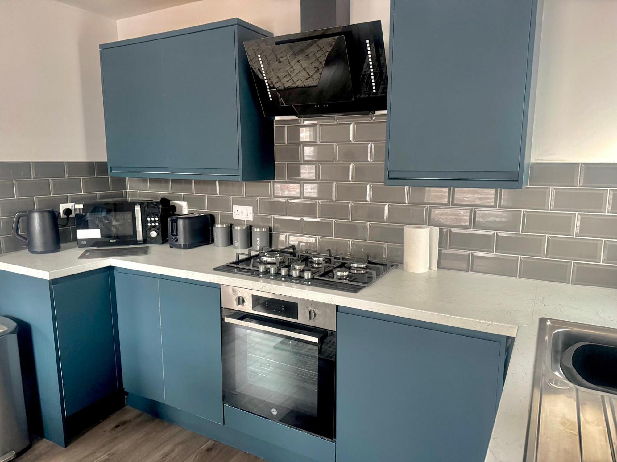 New Duplex Liverpool Apartment, Free On Street Parking, Tv To All Rooms, Sound System, Laundry Kültér fotó