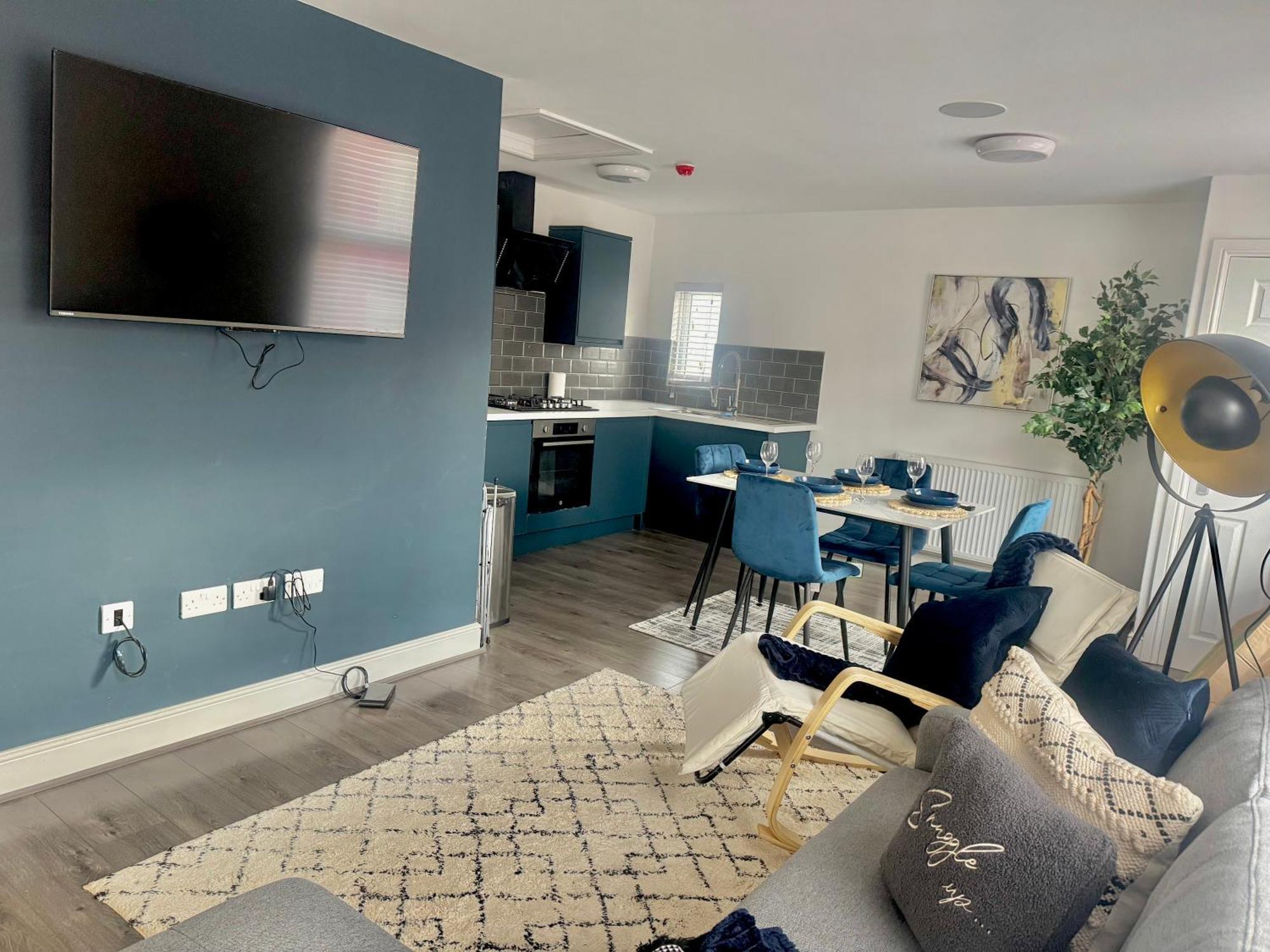 New Duplex Liverpool Apartment, Free On Street Parking, Tv To All Rooms, Sound System, Laundry Kültér fotó